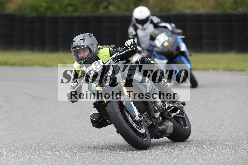 /24 08.06.2025 TZ Motorsport ADR/Gruppe gruen/58